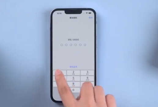 麻栗坡苹果手机维修分享升级iOS 16后屏幕显示不可用怎么办 