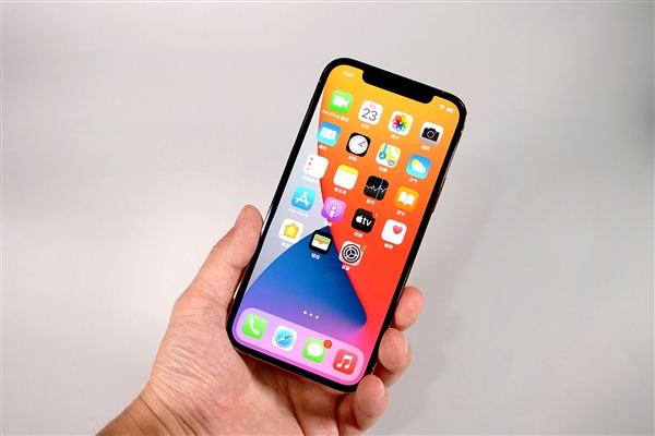 麻栗坡苹果手机维修分享iOS 14.2修订版已到，专属iPhone 12系列 